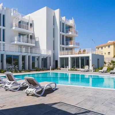 Blu Horizon - Stylish Living with Pool & Balconies in Protaras