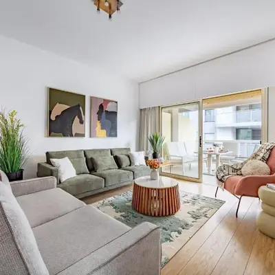 Lena Court - Spacious 3bdr