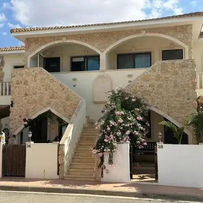 NEW - Agia Marina - Rural Retreat with Shared Pool & Parking