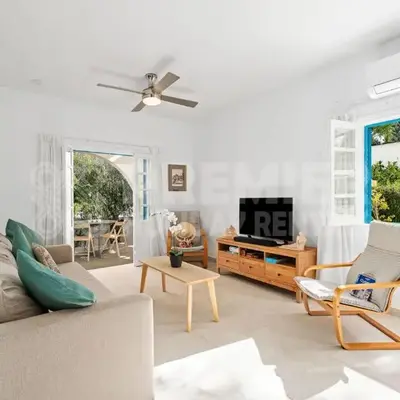 Apartment Themis