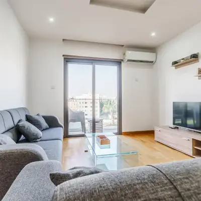 Fam Glam Comfort Apartment