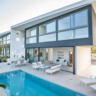 Holiday Home Neue- moderne 3-Schlafzimmer-Villa mit privatem Pool by Interhome
