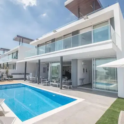 Holiday Home Ferienvilla Olivine Pearl mit Meerblick by Interhome