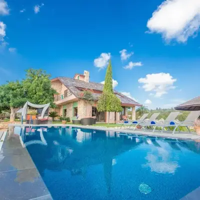 Holiday Home Private Villa mit Panoramablick auf das Meer by Interhome