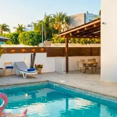 PalmTreeVilla
