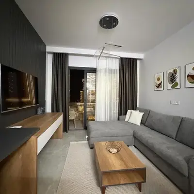 Riverside Life residence in Long Beach
