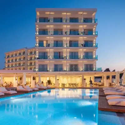The Blue Ivy Hotel & Suites