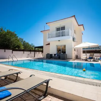 Nissi Villa Crystal