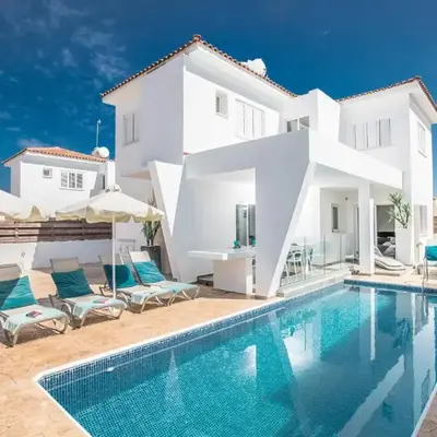Marimar villa