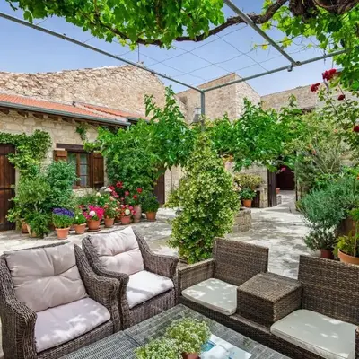 Arsorama Village Homes
