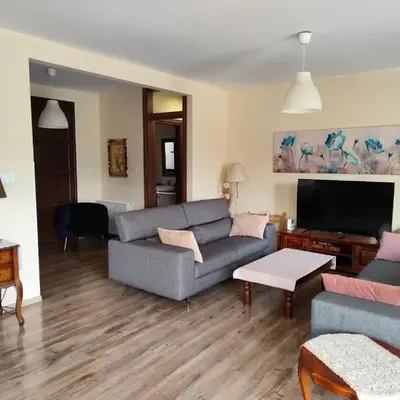 Roses Villa