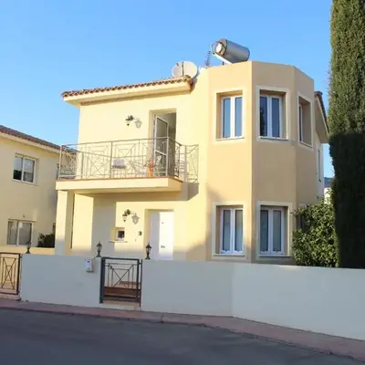 Elina villa near the sea