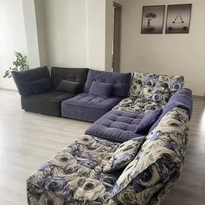 Galaxy court modern apartment