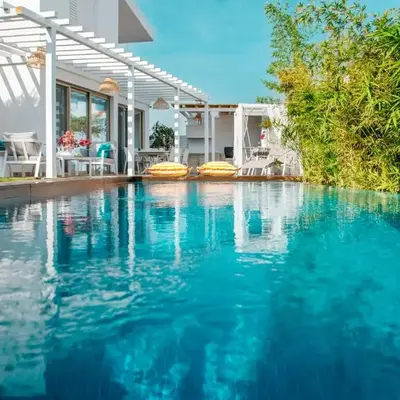 Island Home Seaside Villa