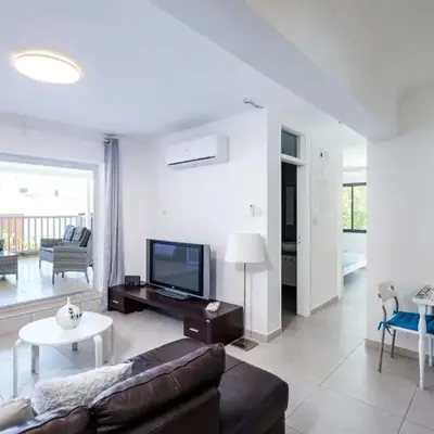 Lovely 2 BR Vacation Apt Kohili Beach - 3 Min Walk
