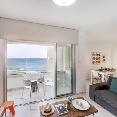 Mackenzie Leo Seafront Suite
