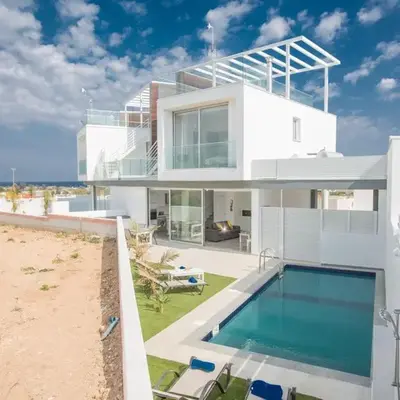 Villa Olive Bronze
