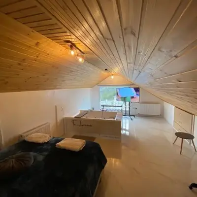 Aprosmeno Jacuzzi House 2