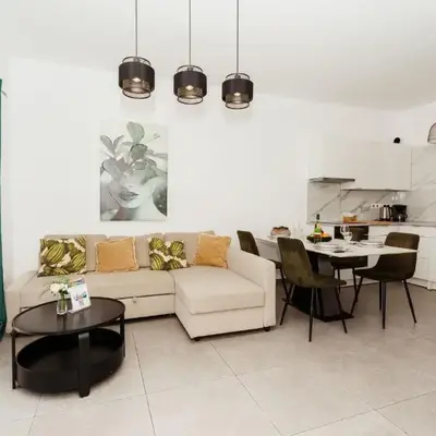 SerenityOne - Centrally located One Bedroom Apt
