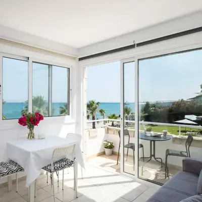 Oceanview Apartment