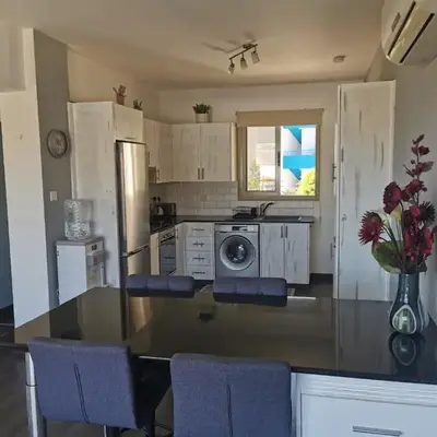 Sea view cosy apartment
