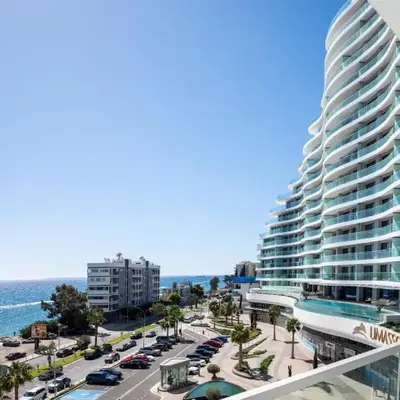 Del Mar Beachfront 'C' 2 Bedroom Residence