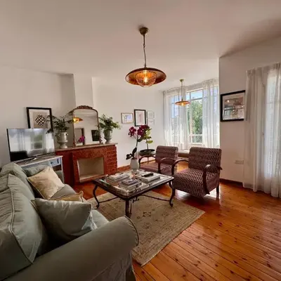 Liberty House - Central Two Bedroom Apartments