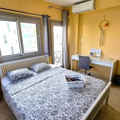 Comfy and Exquisite ROOMS in a Shared 3BR Apartment Near Main Harbor