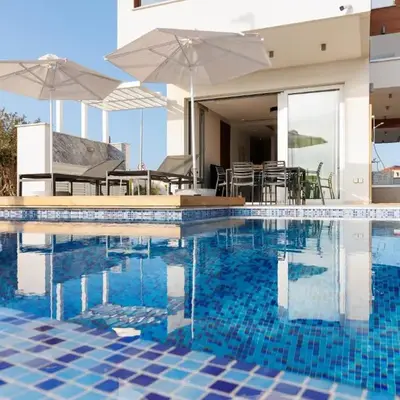 Napa Hills Seaview Villas - Iris