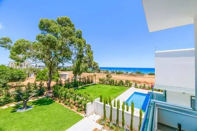 Gallery image of By the Beach Sea Pearl in Paralimni