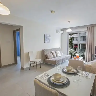 Ayia Napa Holiday Apartment So2
