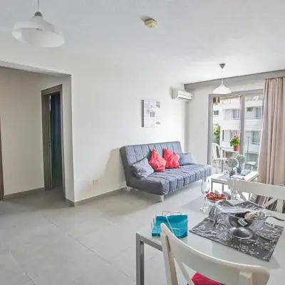 Ayia Napa Holiday Apartment So6