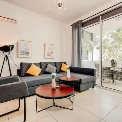 SunnyVillas: 2BR Mythical Apt*Swimming Pool*AK04