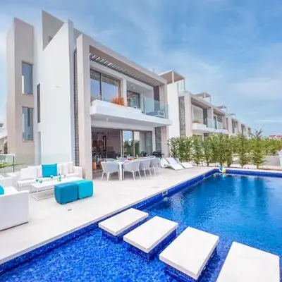 Azure Seaview - Jade Villa