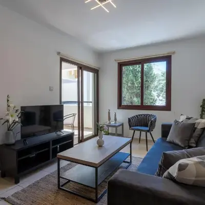 Mia 1-Bedroom Apartment in Larnaca
